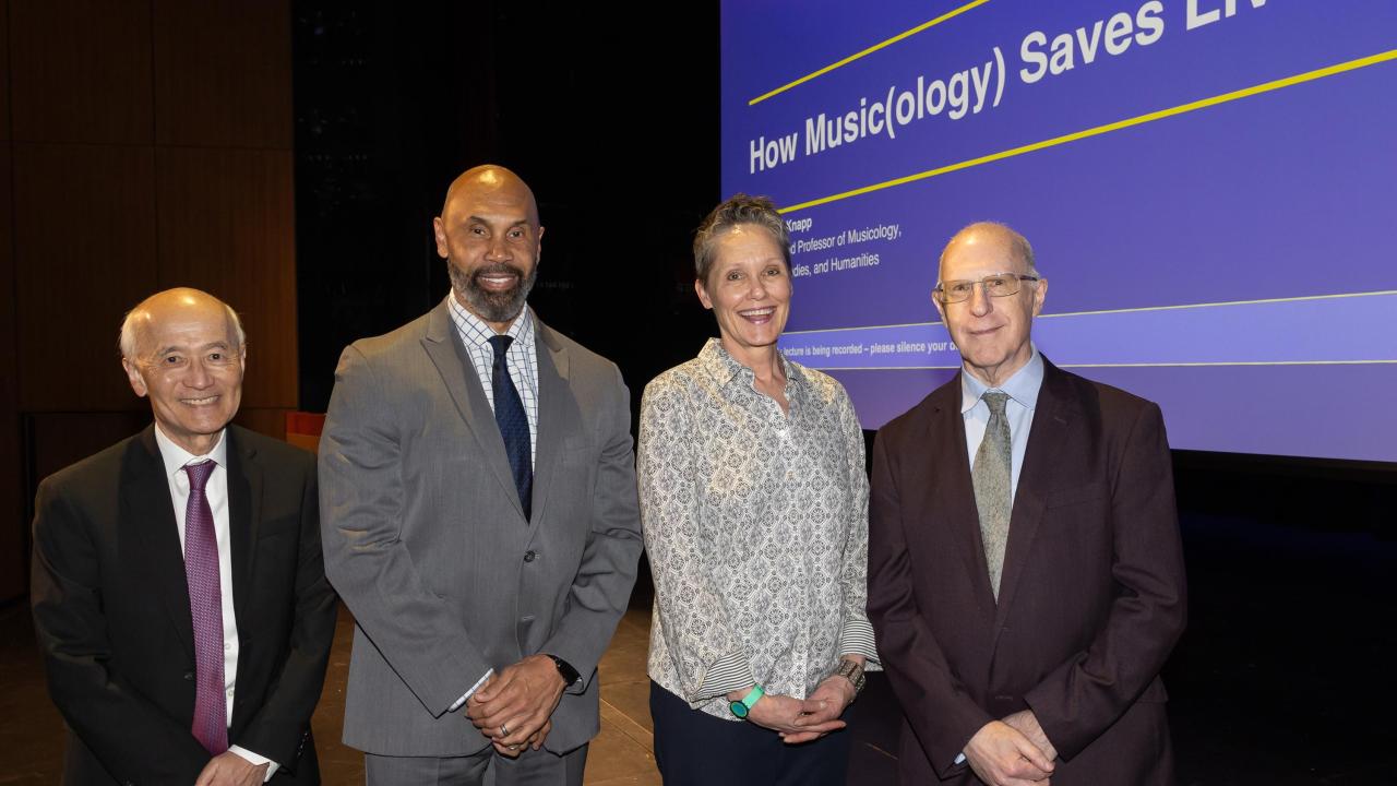 Group photo with Raymond Knapp